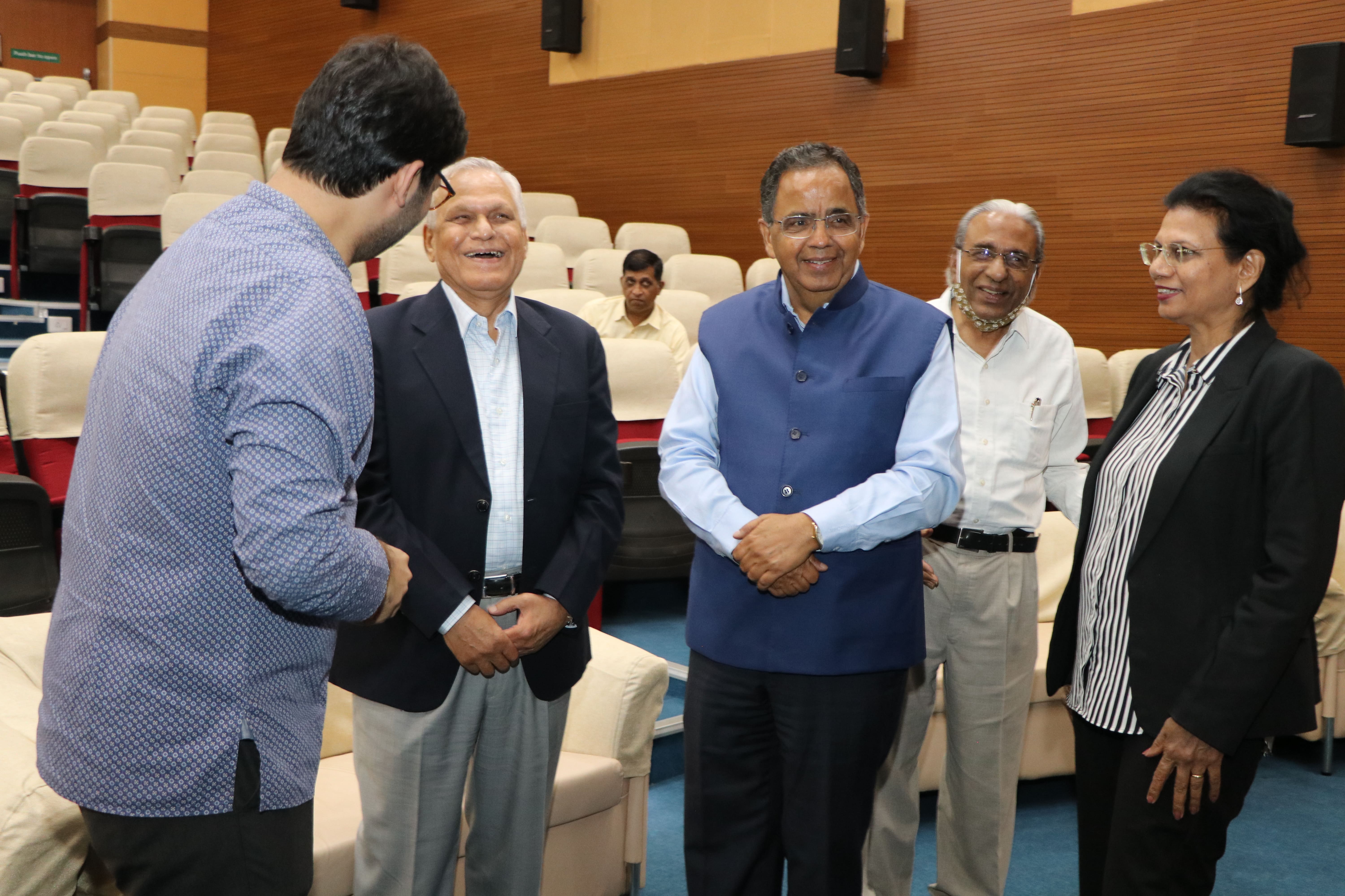 Proton Hedron Therepy 2022