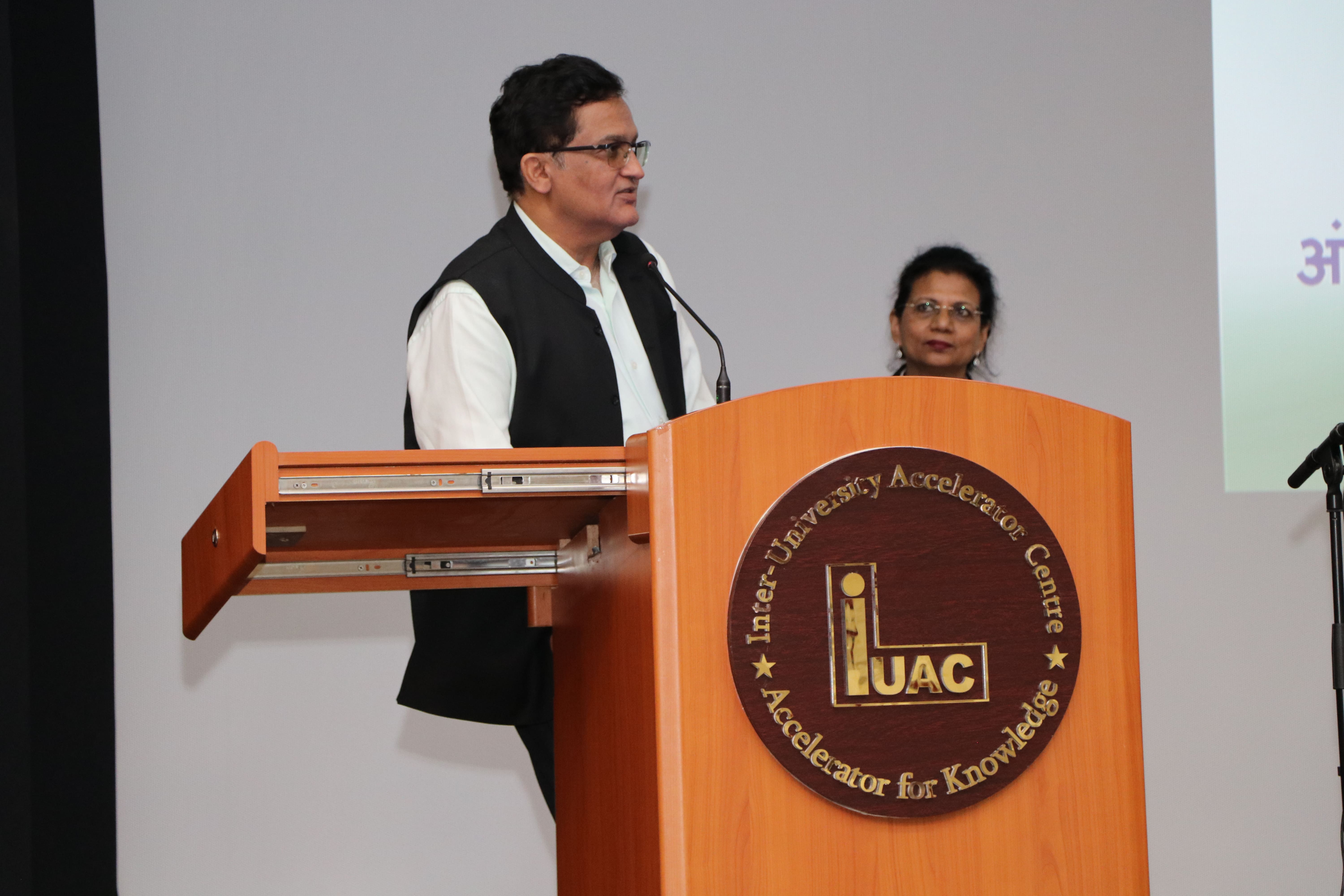 Proton Hedron Therepy 2022